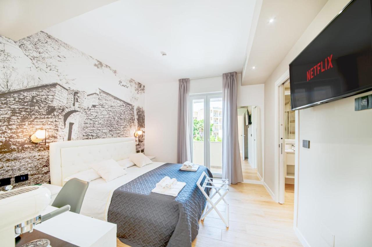 Eleonore Elegant Rooms Кальяри Экстерьер фото