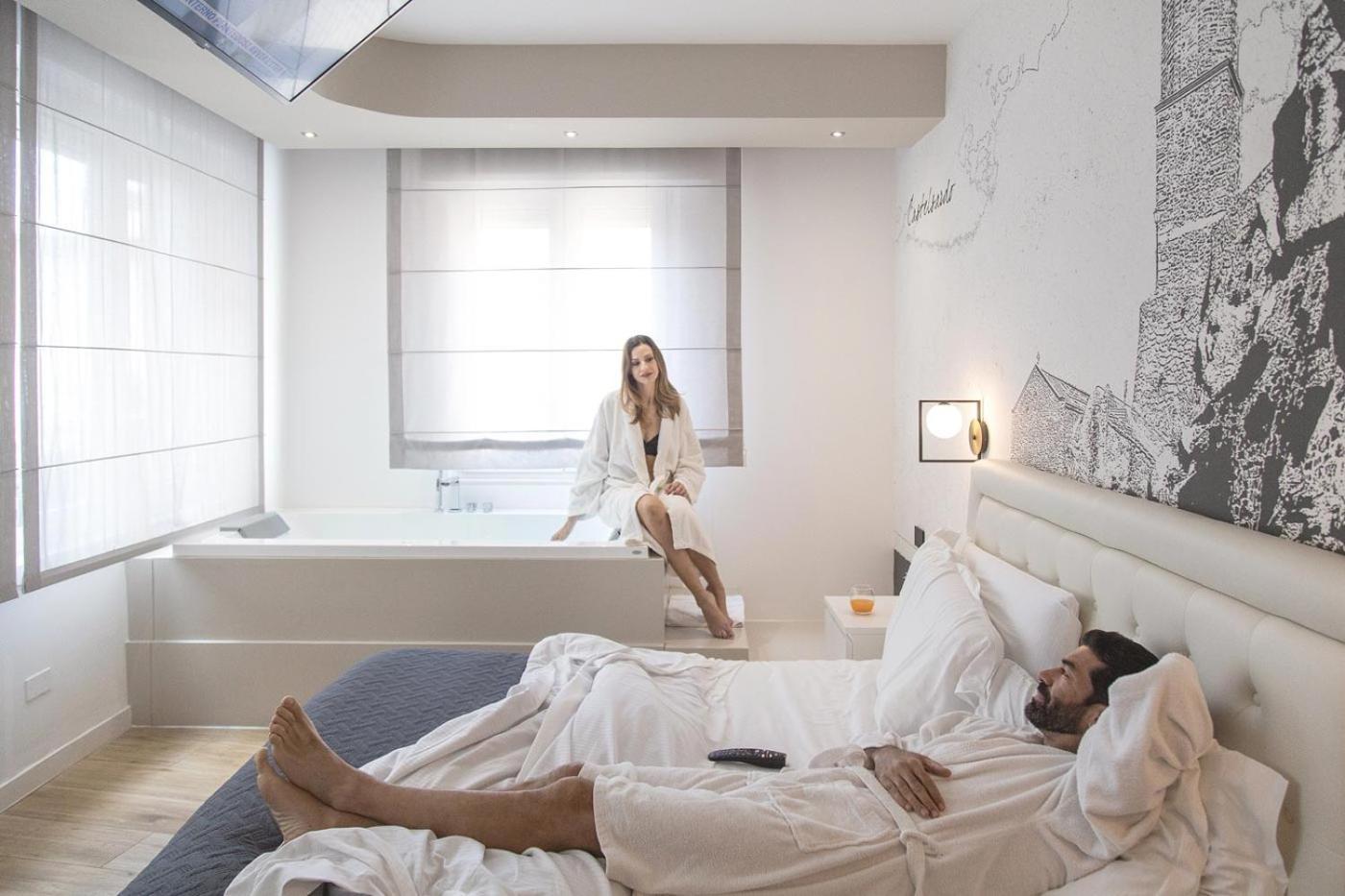 Eleonore Elegant Rooms Кальяри Экстерьер фото